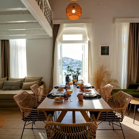 Bella Vista